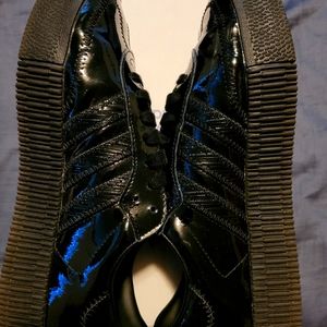 Adidas Sambarose 8.5 W. Patent leather
